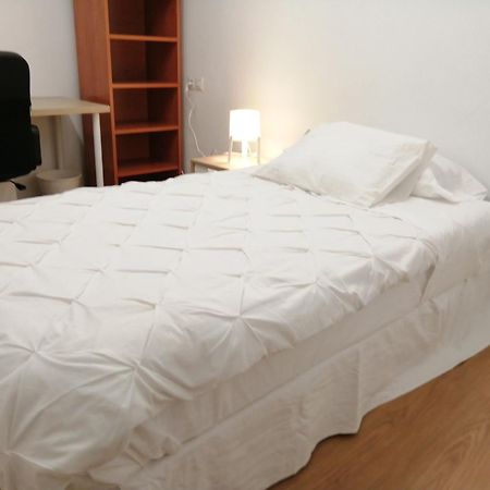Funcional Y Renovado Apartamento En Iturrama Pamplona Bagian luar foto