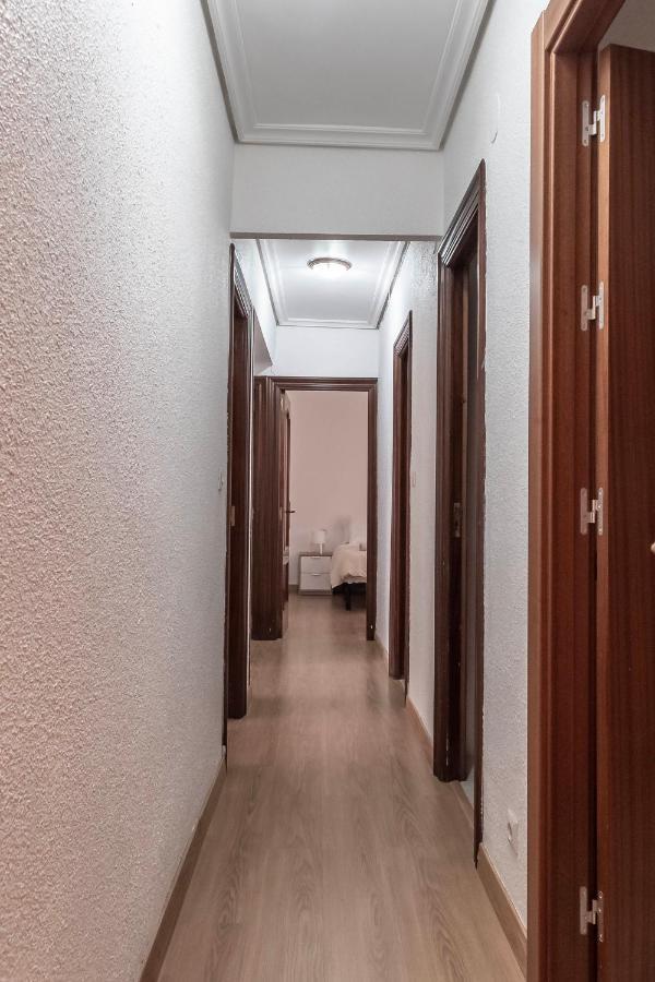 Funcional Y Renovado Apartamento En Iturrama Pamplona Bagian luar foto